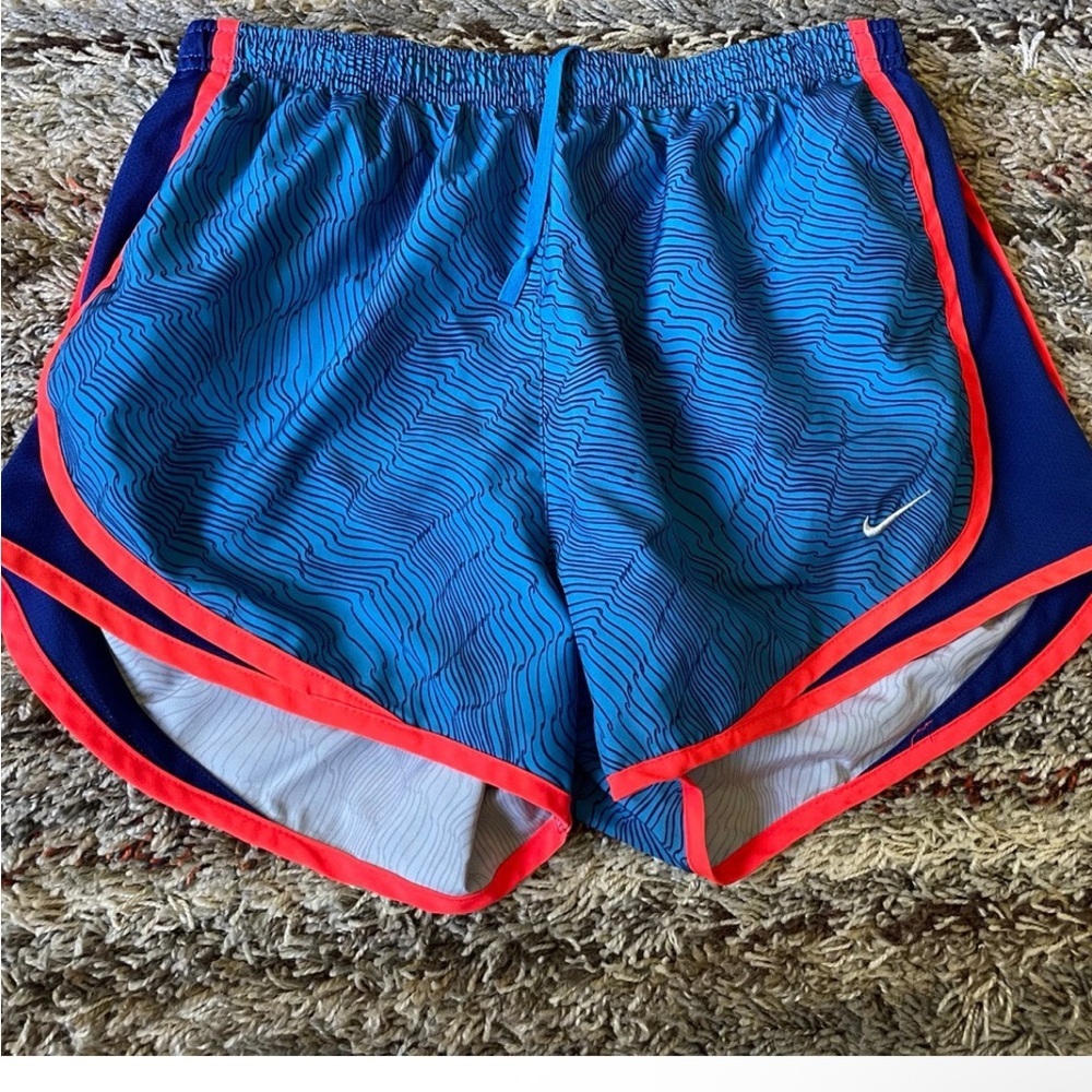 Nike Dri Fit Tempo Running
Womens Shorts 799766-435 Lined Blue Crimson S SMALL